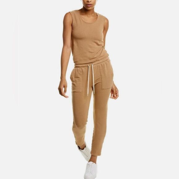 NWT MONROW Supersoft Jumpsuit Mocha Patch Pockets Size Medium - Picture 2 of 16